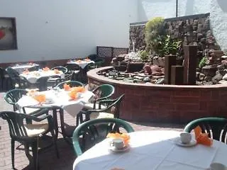 Sonne Отель Карлсруэ